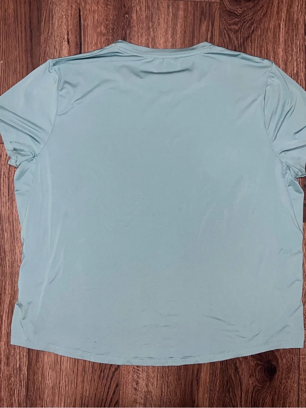 Nike Light Blue Short Sleeve Top and High-Waist Leggings Set